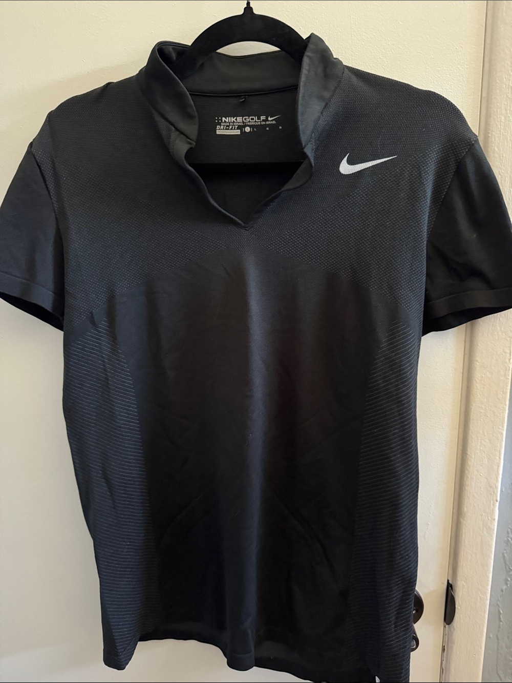 EUC Nike Golf Women’s Black Polo with Contrast Swoosh. Dri-fit. Size L.